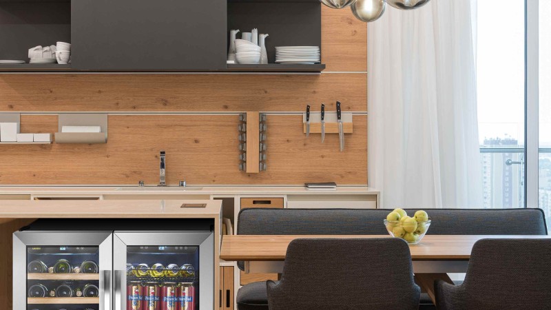 Lanbo LW3370B Adds Color To Your Home