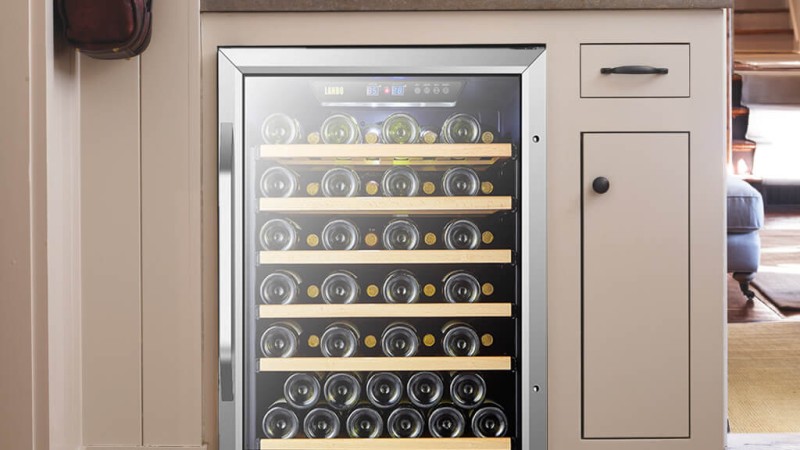 Why Is It More Recommended To Choose LW52S Compressor Air-Cooled Wine Cooler?